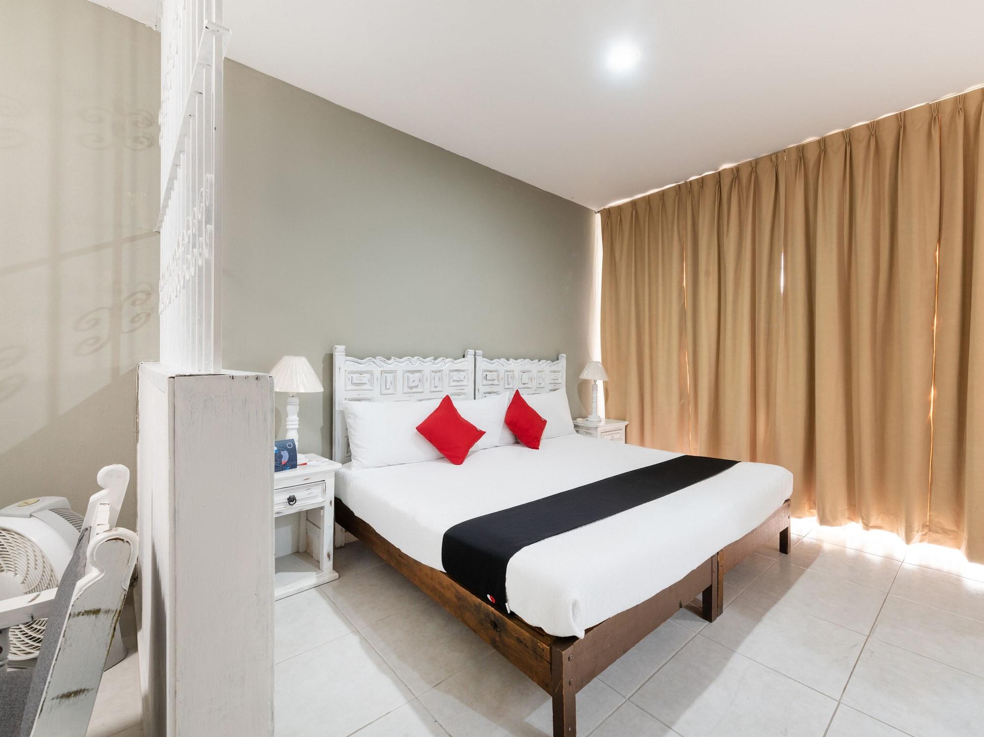 Suites Internacional Zapopan Eksteriør billede