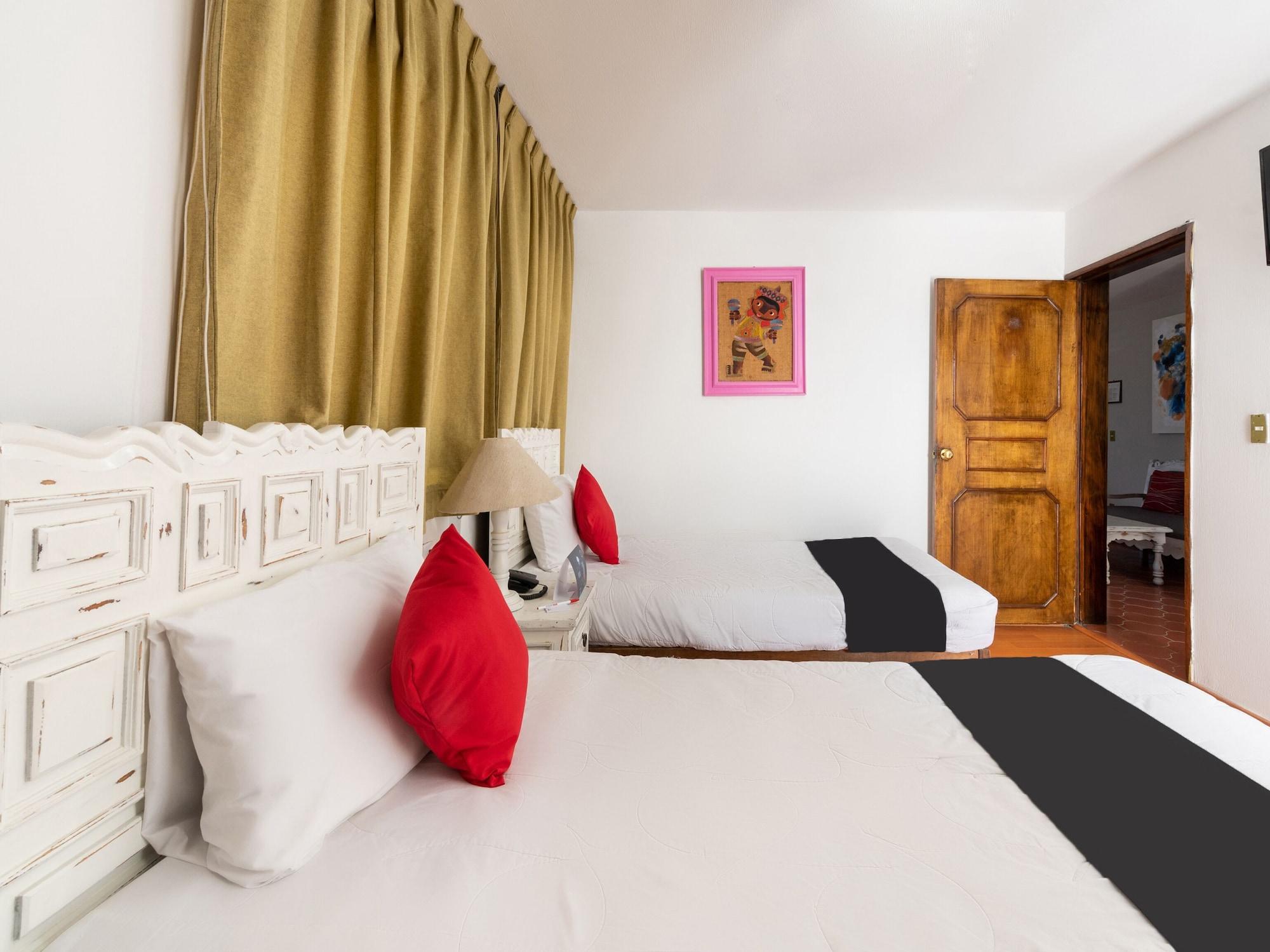 Suites Internacional Zapopan Eksteriør billede