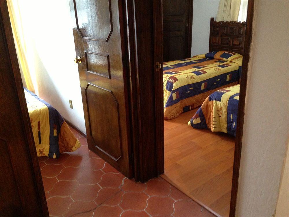 Suites Internacional Zapopan Eksteriør billede